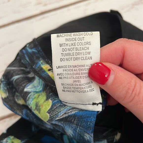 Joie Floral Print Silk and Linen Pants - Picture 7 of 10